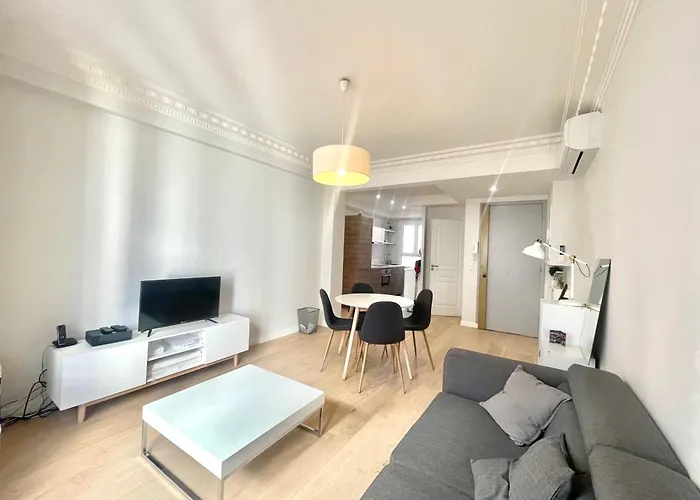 Pasteur By Welcome To Cannes