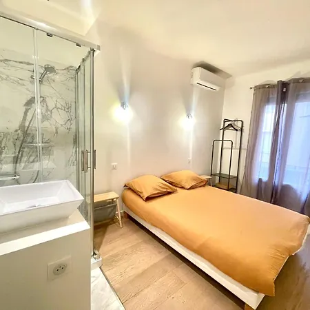 Pasteur By Welcome To Daire Cannes