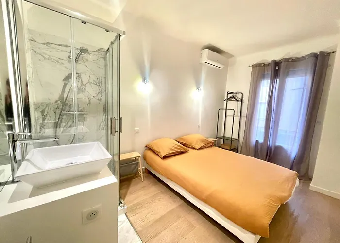 Pasteur By Welcome To Lägenhet Cannes